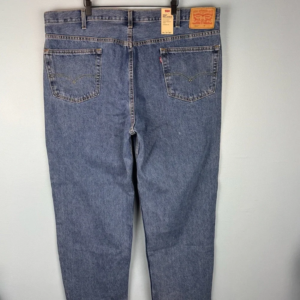 NEW Levi's 550 Relaxed Jeans Mens 46x29 Blue Medium Wash Tapered Leg Denim